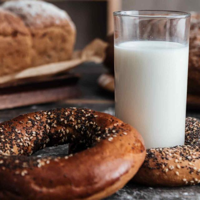 https://www.sweettheorybakingco.com/wp-content/uploads/2017/05/post_08-640x640.jpg